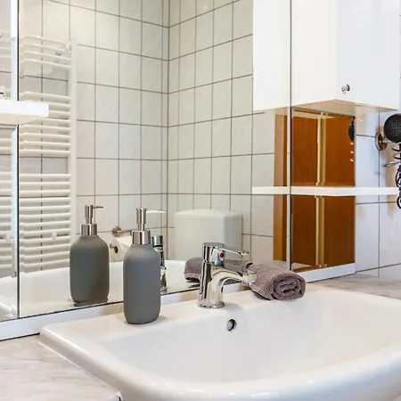 Apartament Haus Frohsinn - 5 *